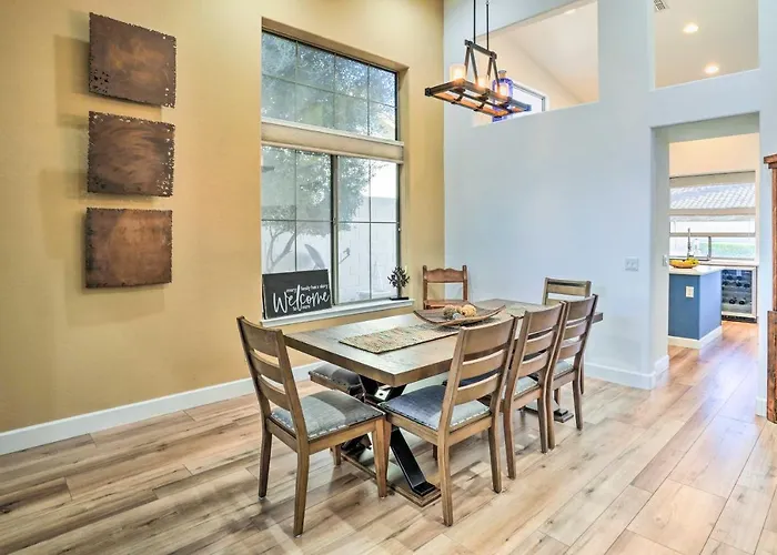 Holiday home Pool, Bbq & Fire Pit: Family In Cave Creek
