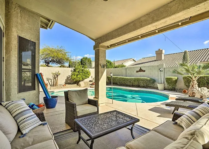 Pool, Bbq & Fire Pit: Family In